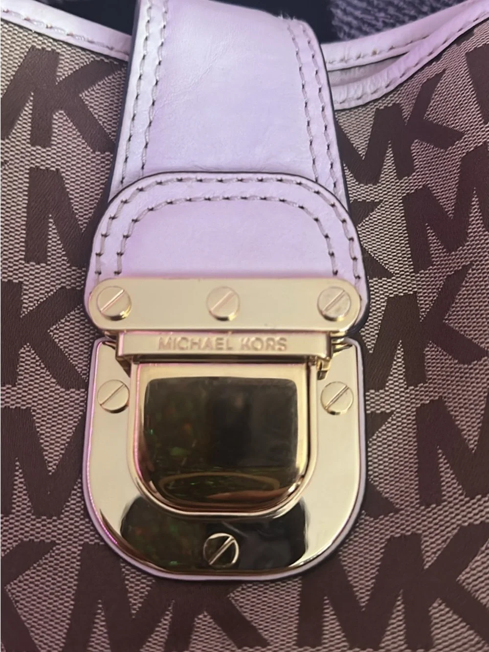 Michael Kors Neutral Beige Shoulder Bag with Logo Lining